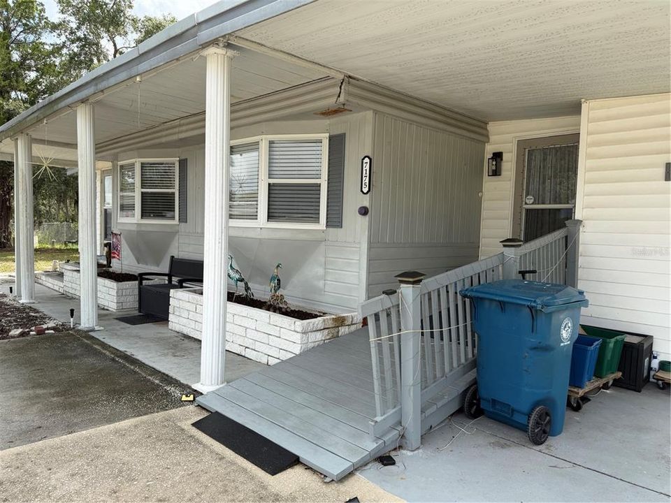 For Sale: $174,900 (2 beds, 2 baths, 1377 Square Feet)