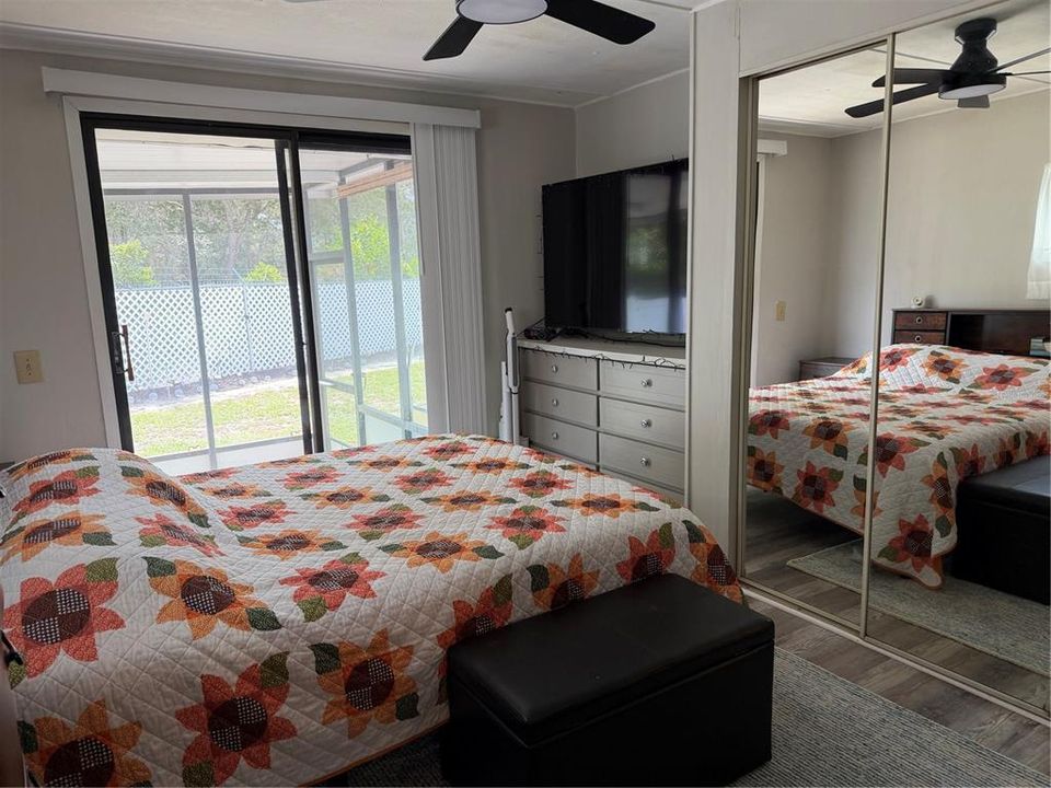 For Sale: $174,900 (2 beds, 2 baths, 1377 Square Feet)
