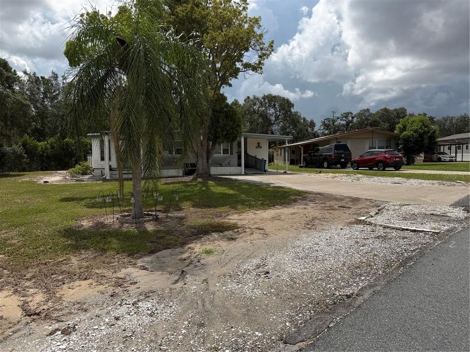 For Sale: $174,900 (2 beds, 2 baths, 1377 Square Feet)