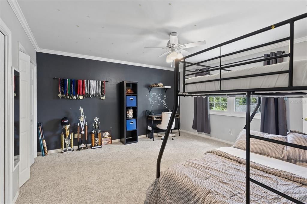 For Sale: $995,000 (4 beds, 4 baths, 4434 Square Feet)