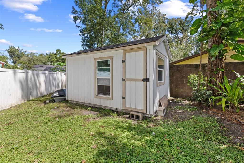 For Sale: $995,000 (4 beds, 4 baths, 4434 Square Feet)