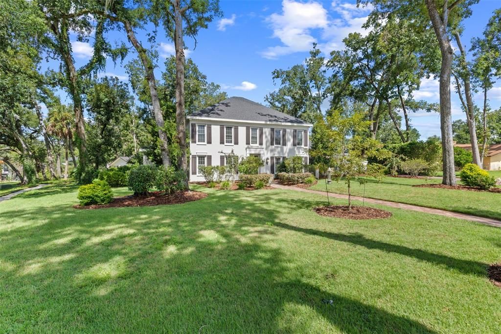 For Sale: $995,000 (4 beds, 4 baths, 4434 Square Feet)