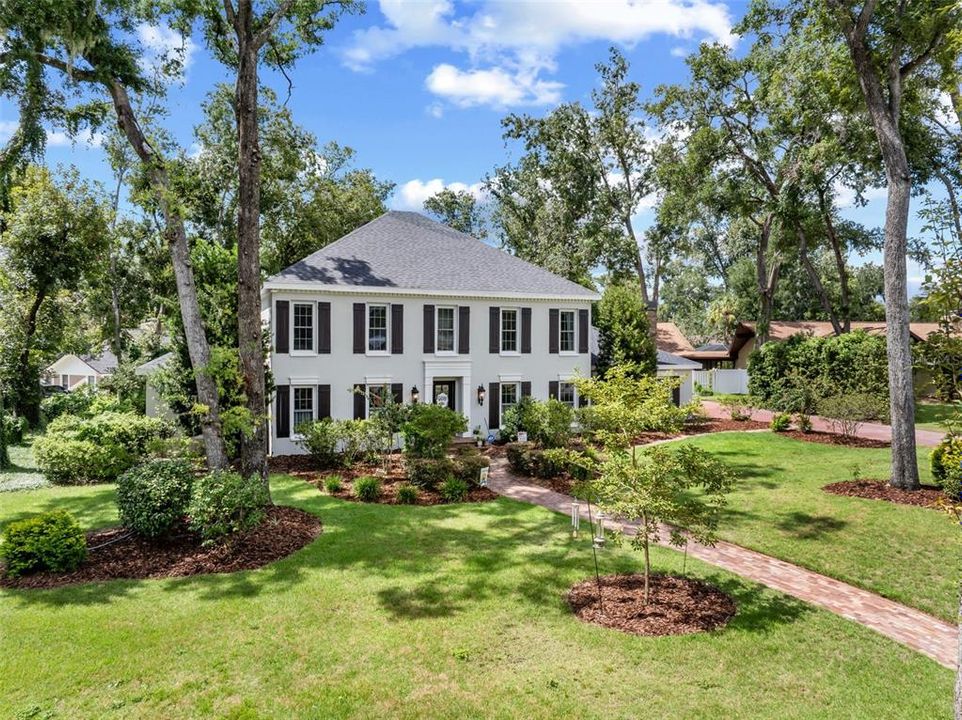 For Sale: $995,000 (4 beds, 4 baths, 4434 Square Feet)
