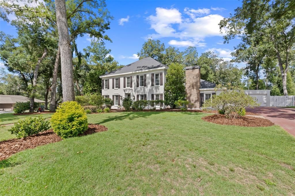 For Sale: $995,000 (4 beds, 4 baths, 4434 Square Feet)