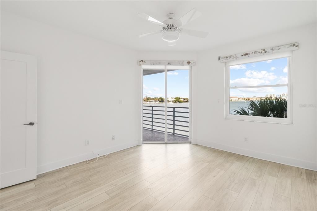 En Venta: $625,000 (2 camas, 2 baños, 1145 Pies cuadrados)