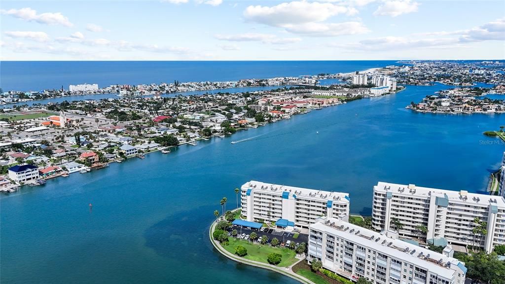 En Venta: $625,000 (2 camas, 2 baños, 1145 Pies cuadrados)