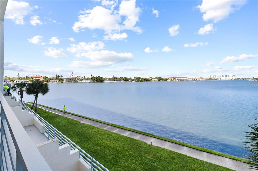 En Venta: $625,000 (2 camas, 2 baños, 1145 Pies cuadrados)