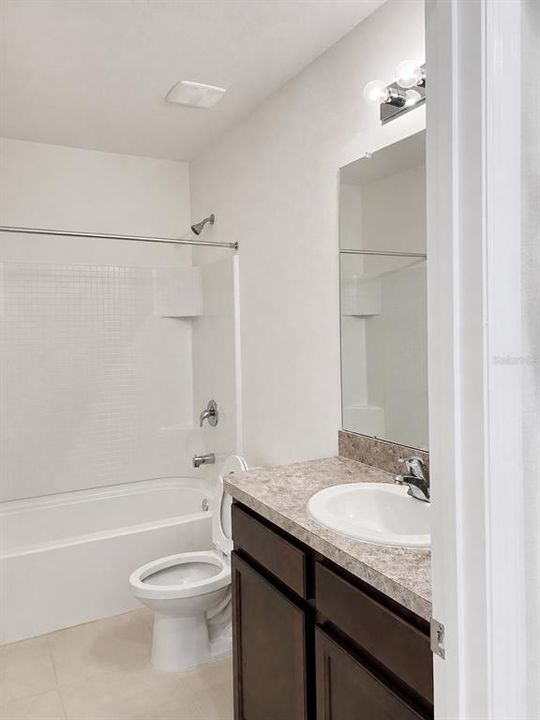 For Sale: $275,000 (3 beds, 2 baths, 1673 Square Feet)