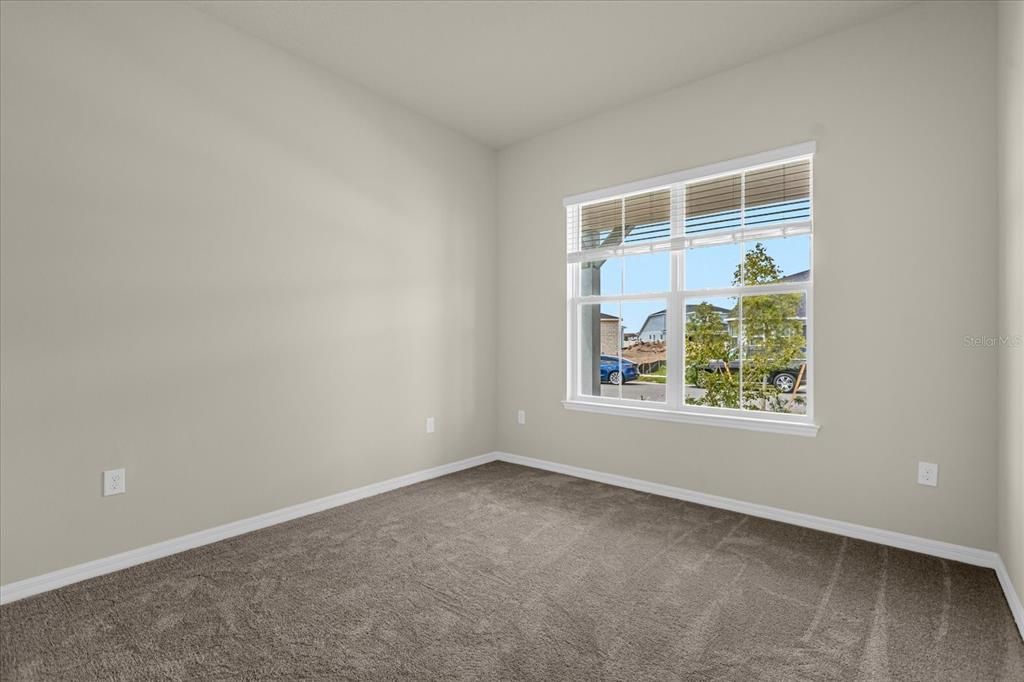For Rent: $4,950 (5 beds, 4 baths, 3561 Square Feet)