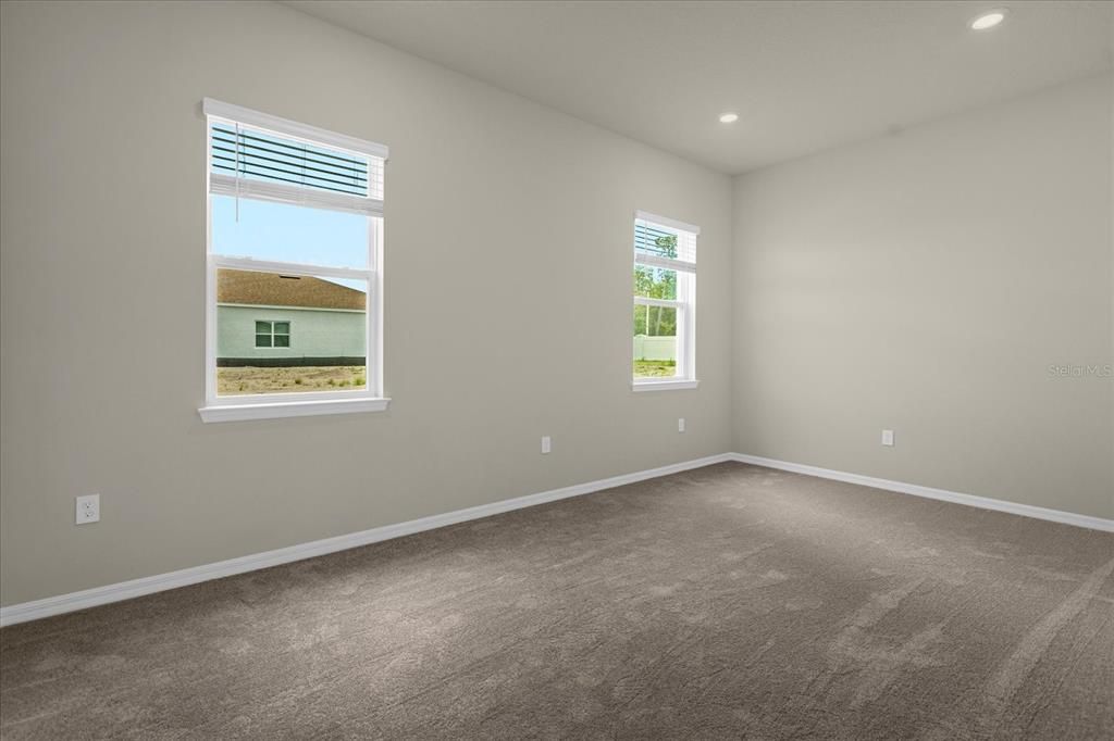 For Rent: $4,950 (5 beds, 4 baths, 3561 Square Feet)