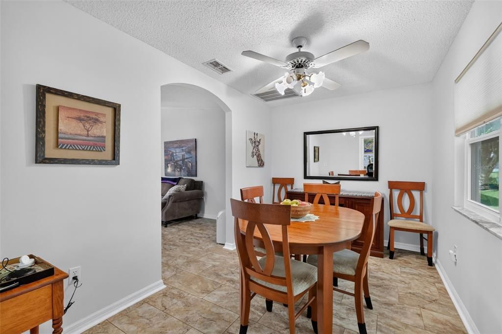 For Sale: $259,900 (3 beds, 2 baths, 1538 Square Feet)