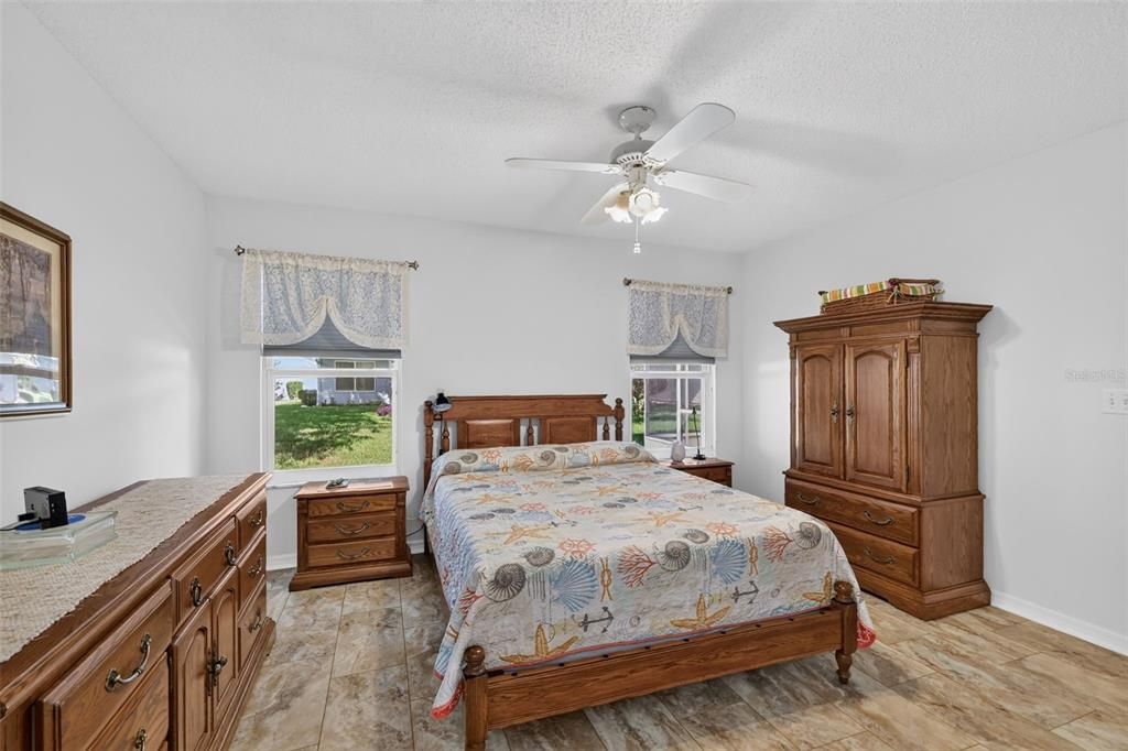 For Sale: $259,900 (3 beds, 2 baths, 1538 Square Feet)