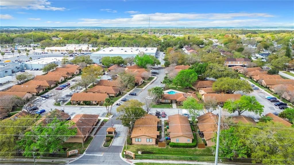 For Sale: $239,000 (2 beds, 2 baths, 840 Square Feet)