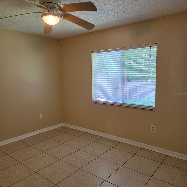 For Rent: $2,100 (3 beds, 2 baths, 1179 Square Feet)