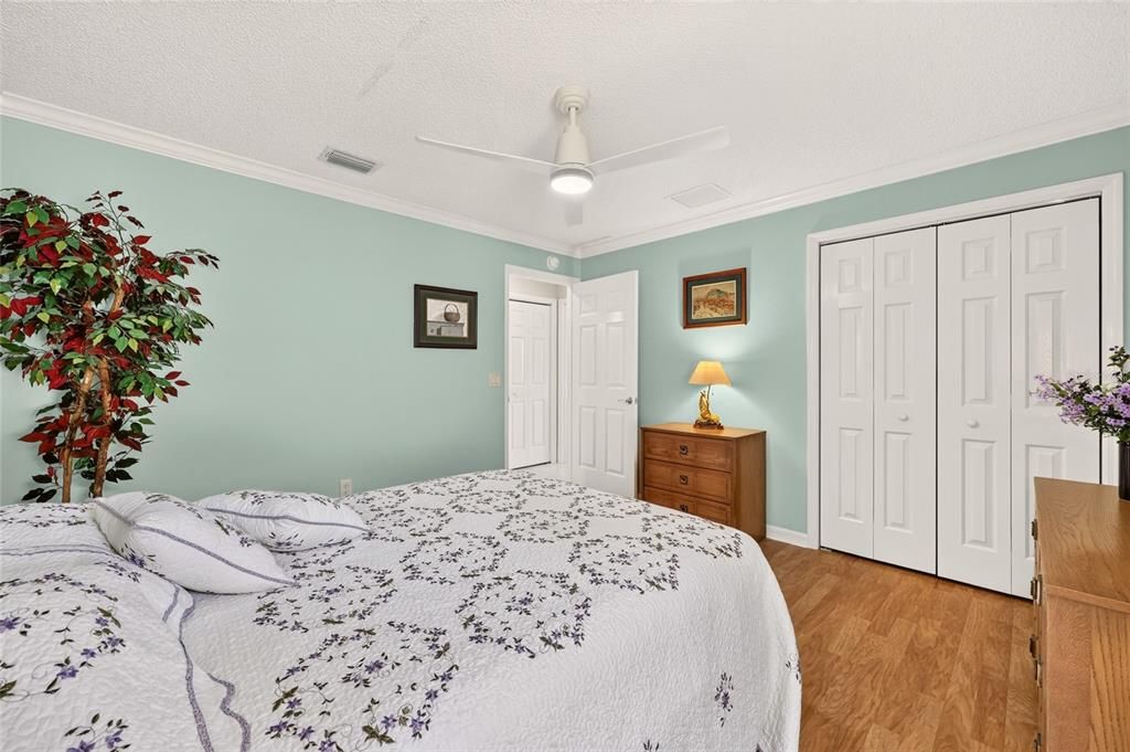 For Sale: $450,000 (3 beds, 2 baths, 2014 Square Feet)