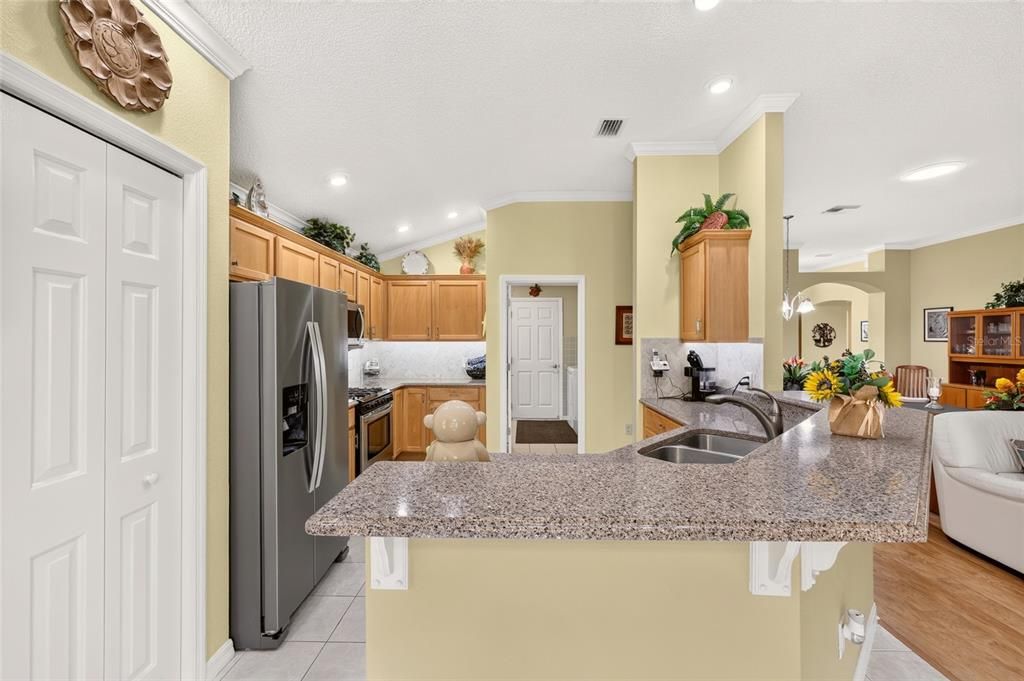For Sale: $450,000 (3 beds, 2 baths, 2014 Square Feet)