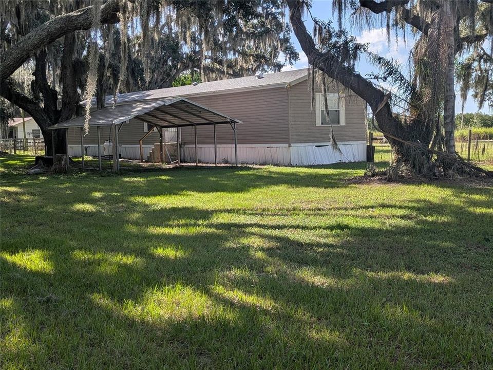 For Sale: $189,900 (3 beds, 2 baths, 1216 Square Feet)