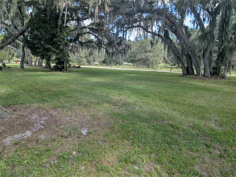 For Sale: $189,900 (3 beds, 2 baths, 1216 Square Feet)