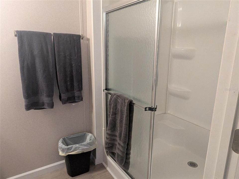 For Sale: $189,900 (3 beds, 2 baths, 1216 Square Feet)
