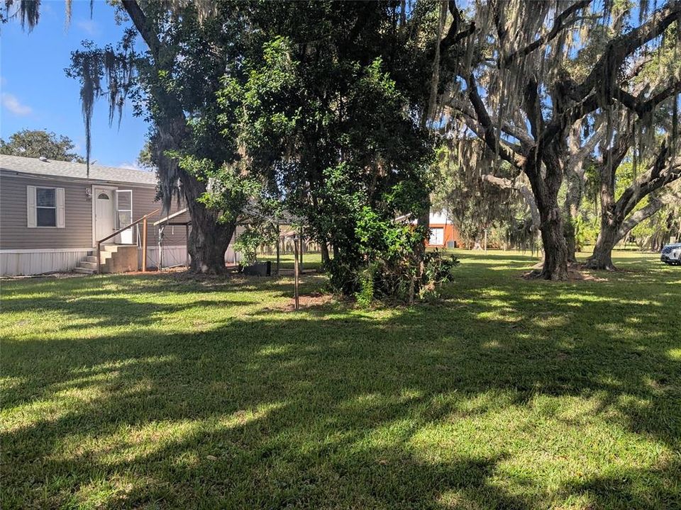 For Sale: $189,900 (3 beds, 2 baths, 1216 Square Feet)