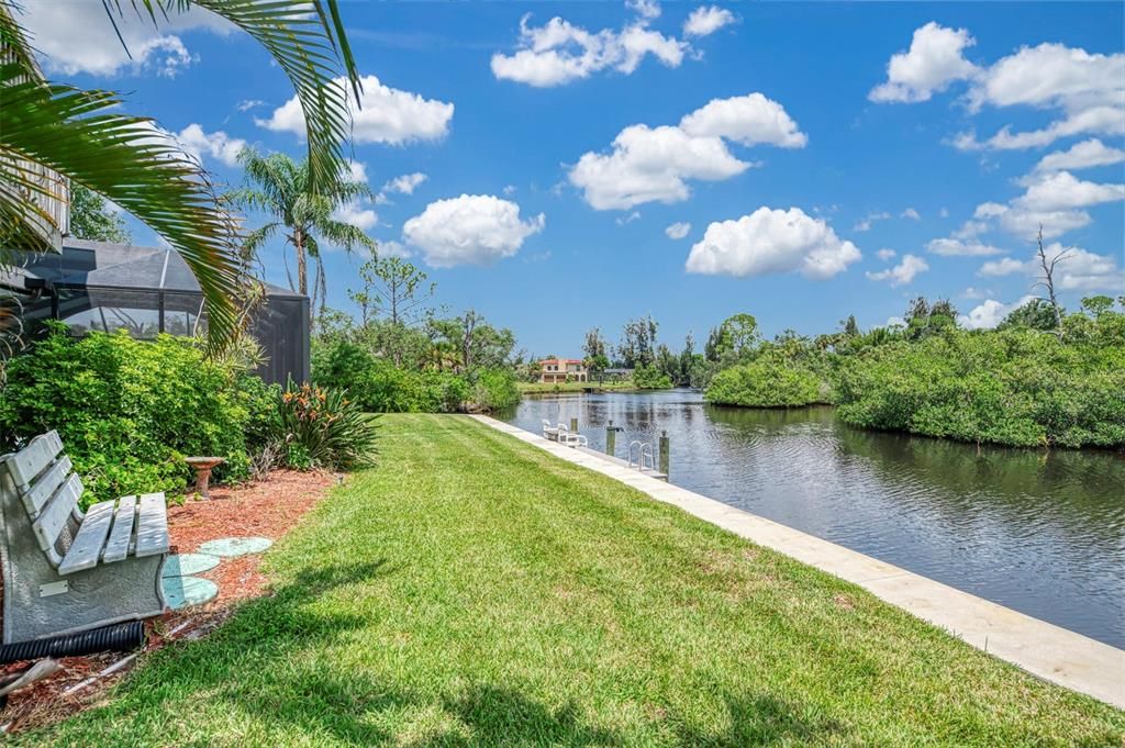For Sale: $499,900 (2 beds, 2 baths, 2112 Square Feet)