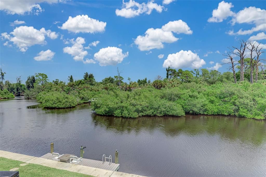 For Sale: $499,900 (2 beds, 2 baths, 2112 Square Feet)