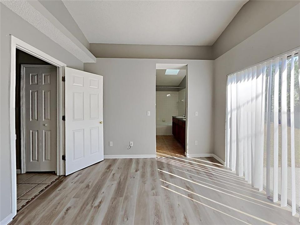 В аренду: $1,699 (3 спален, 2 ванн, 1104 Квадратных фут)