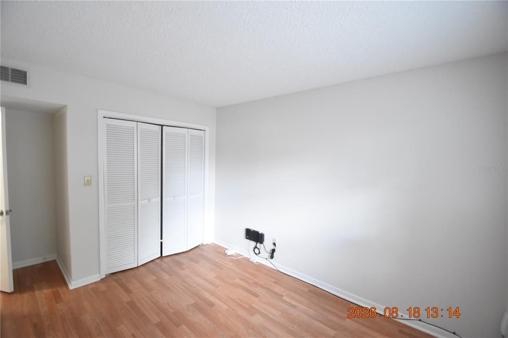 For Rent: $1,650 (2 beds, 1 baths, 852 Square Feet)