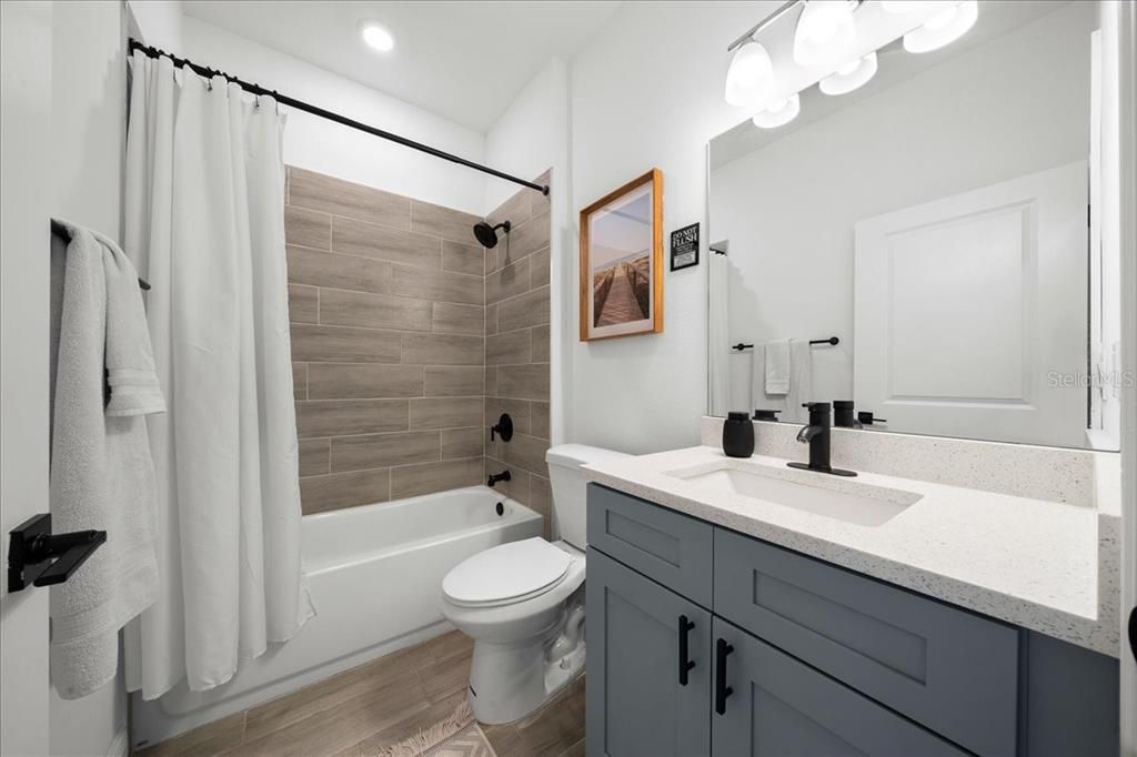 For Sale: $320,000 (4 beds, 2 baths, 1670 Square Feet)