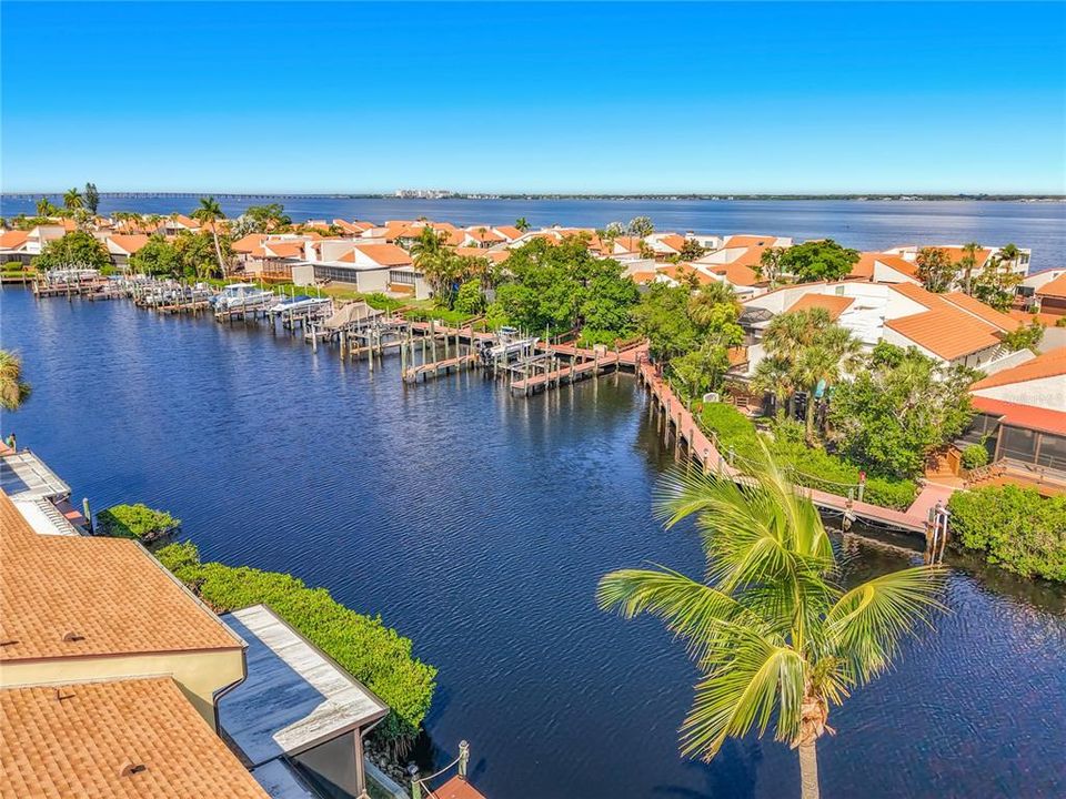 En Venta: $284,900 (3 camas, 2 baños, 1674 Pies cuadrados)