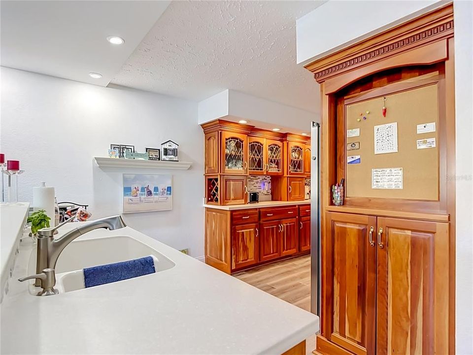 En Venta: $284,900 (3 camas, 2 baños, 1674 Pies cuadrados)