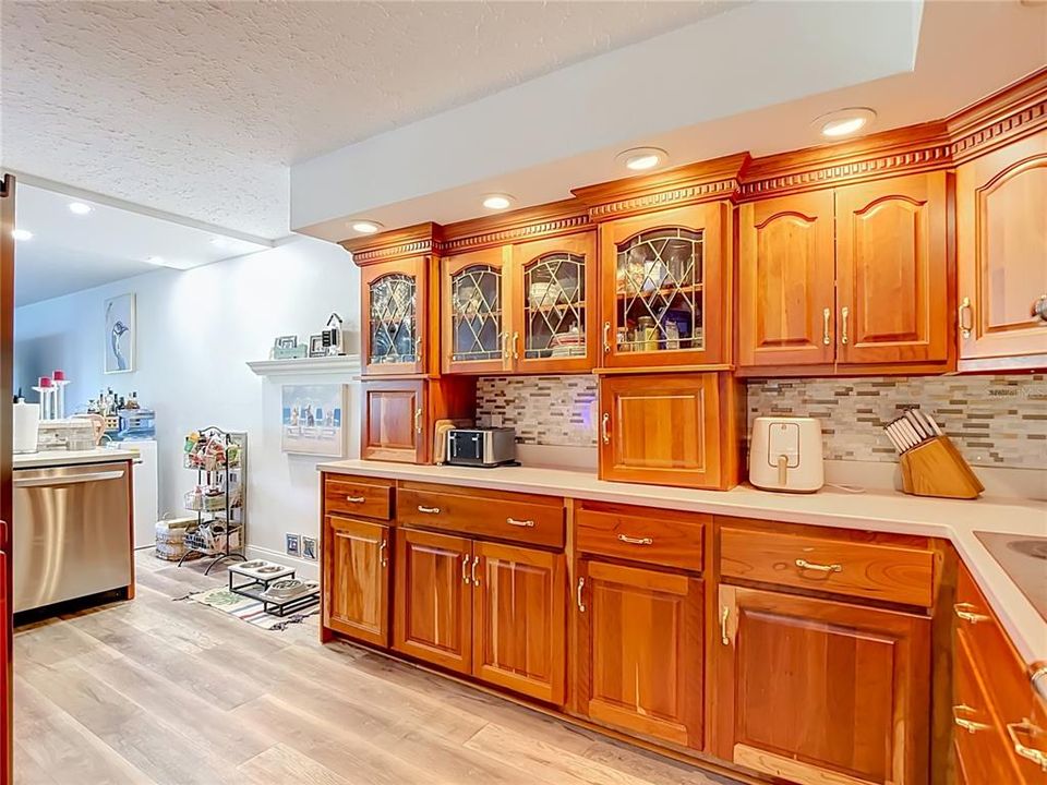 En Venta: $284,900 (3 camas, 2 baños, 1674 Pies cuadrados)