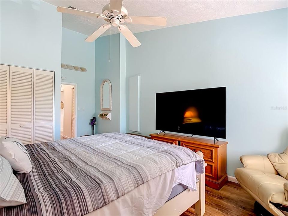 En Venta: $284,900 (3 camas, 2 baños, 1674 Pies cuadrados)