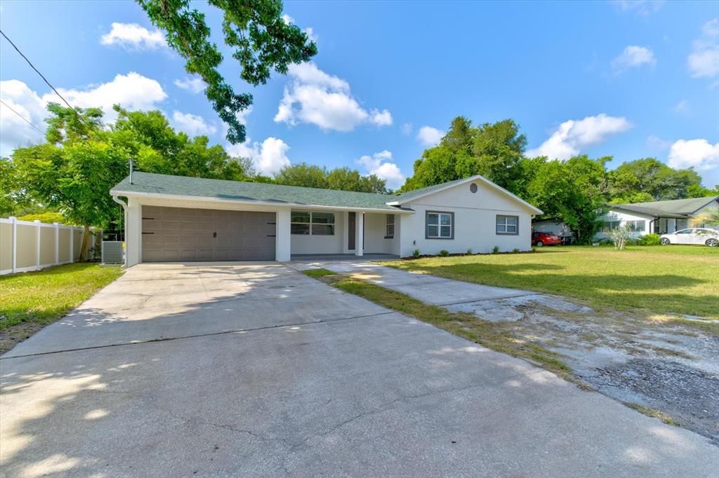 For Sale: $379,000 (3 beds, 2 baths, 1745 Square Feet)