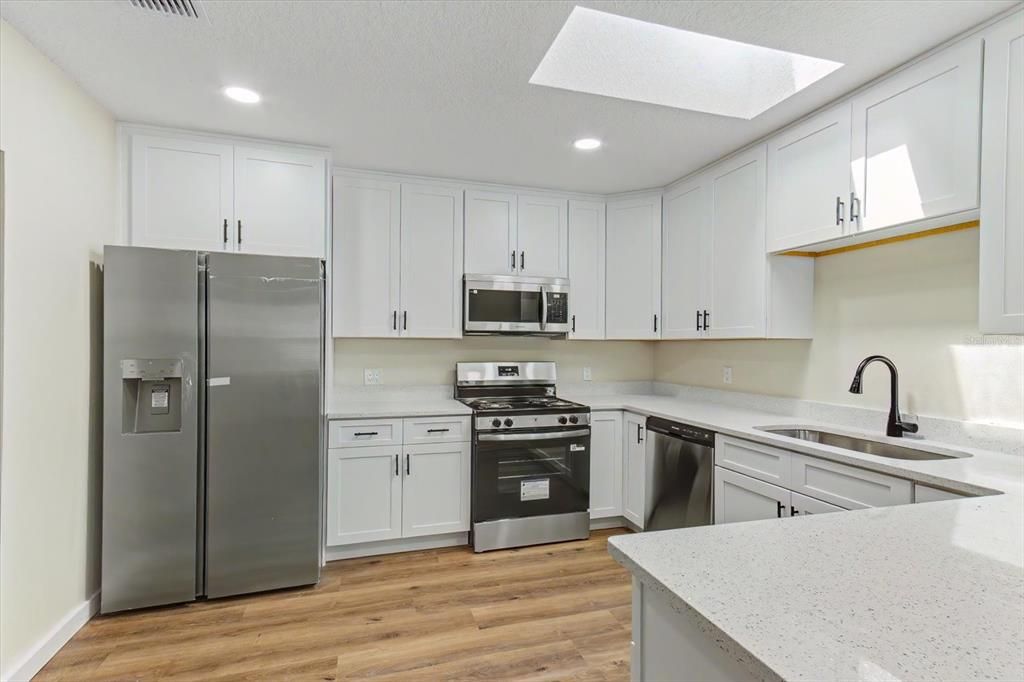 For Sale: $379,000 (3 beds, 2 baths, 1745 Square Feet)