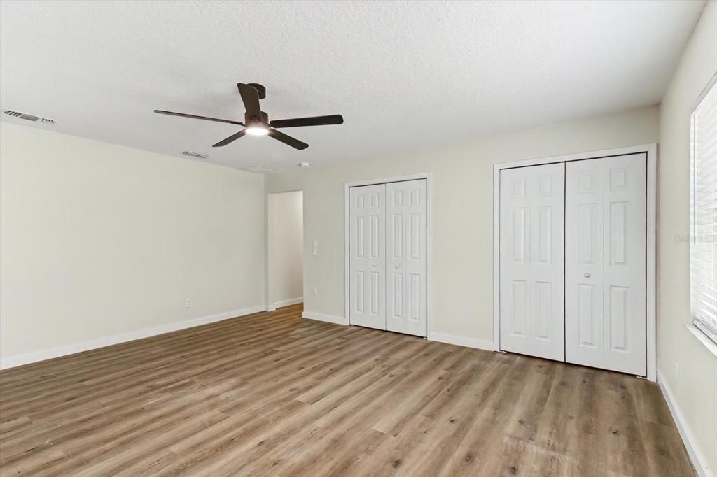 For Sale: $379,000 (3 beds, 2 baths, 1745 Square Feet)