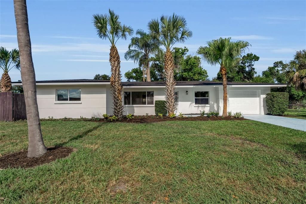 For Sale: $640,000 (3 beds, 2 baths, 1492 Square Feet)