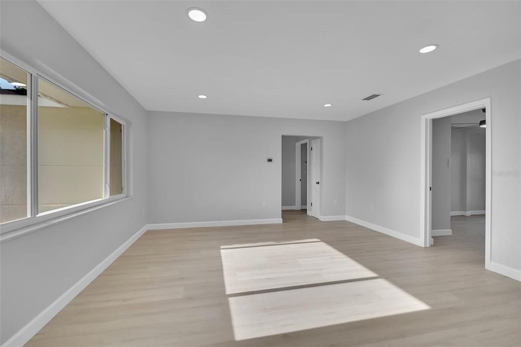 For Sale: $640,000 (3 beds, 2 baths, 1492 Square Feet)