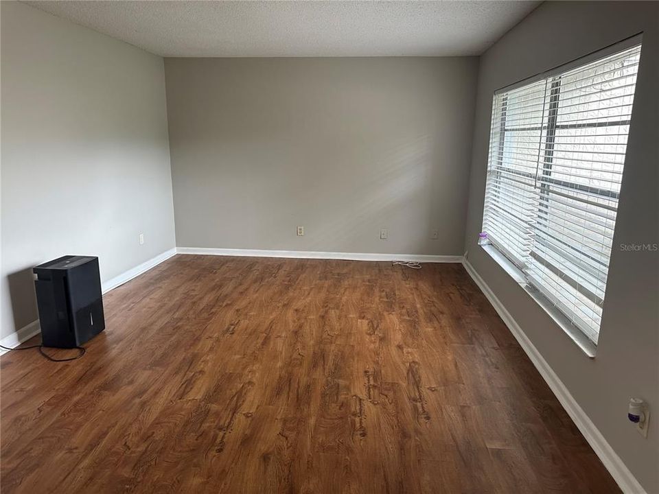 En Venta: $255,000 (4 camas, 1 baños, 1510 Pies cuadrados)
