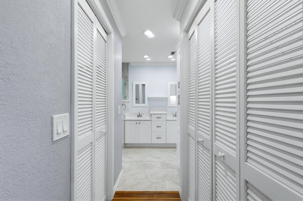 На продажу: $330,000 (2 спален, 2 ванн, 1787 Квадратных фут)