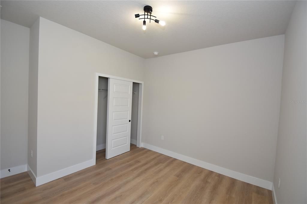 For Rent: $2,000 (3 beds, 2 baths, 1368 Square Feet)