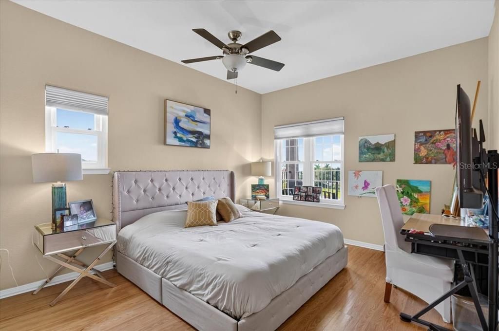 En Venta: $539,999 (2 camas, 2 baños, 1170 Pies cuadrados)