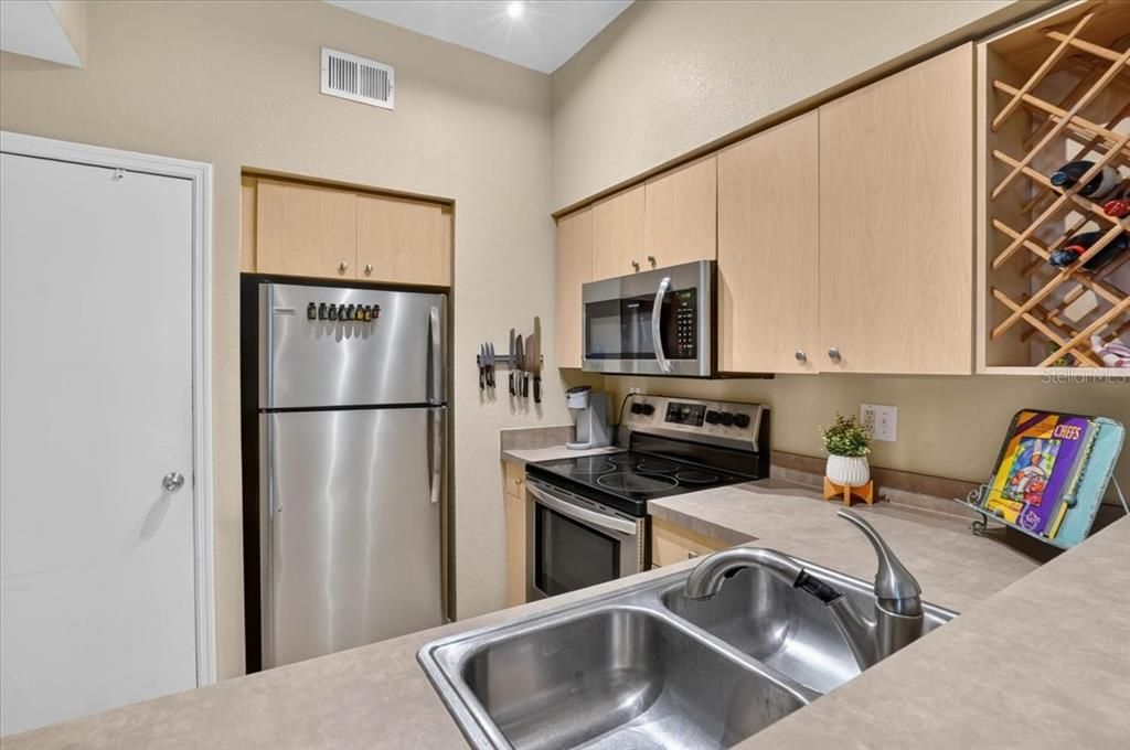 En Venta: $539,999 (2 camas, 2 baños, 1170 Pies cuadrados)