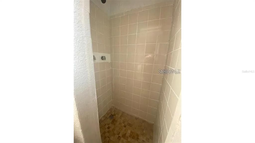 For Rent: $1,790 (3 beds, 2 baths, 1350 Square Feet)