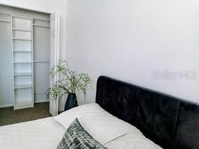 На продажу: $209,900 (2 спален, 2 ванн, 1100 Квадратных фут)