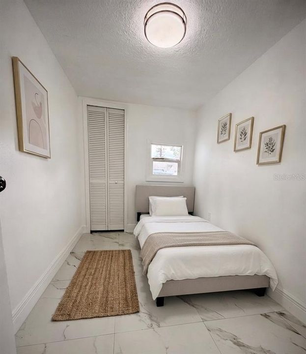 В аренду: $1,950 (3 спален, 1 ванн, 849 Квадратных фут)