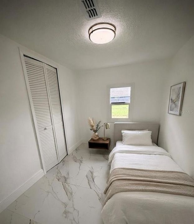 В аренду: $1,950 (3 спален, 1 ванн, 849 Квадратных фут)