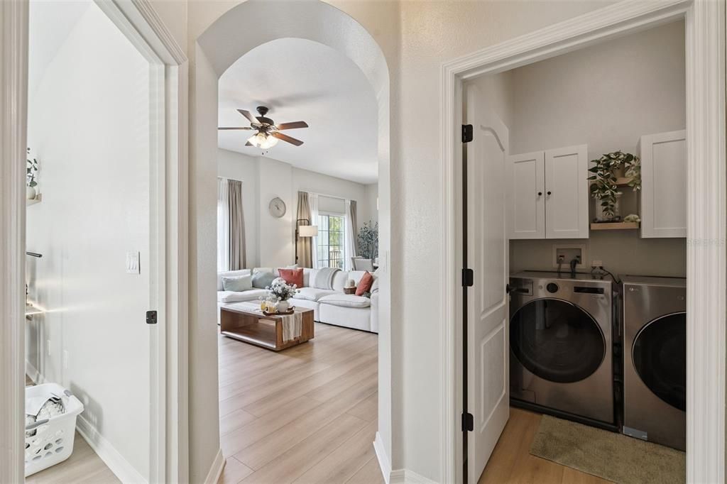 For Sale: $255,000 (2 beds, 2 baths, 1214 Square Feet)