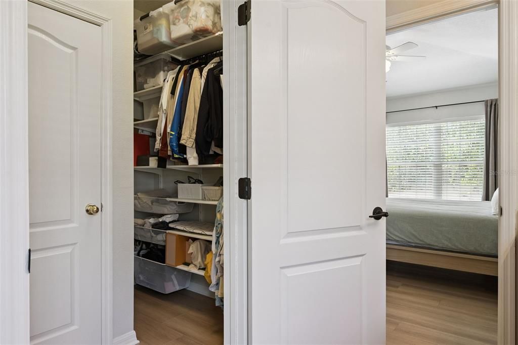 For Sale: $255,000 (2 beds, 2 baths, 1214 Square Feet)