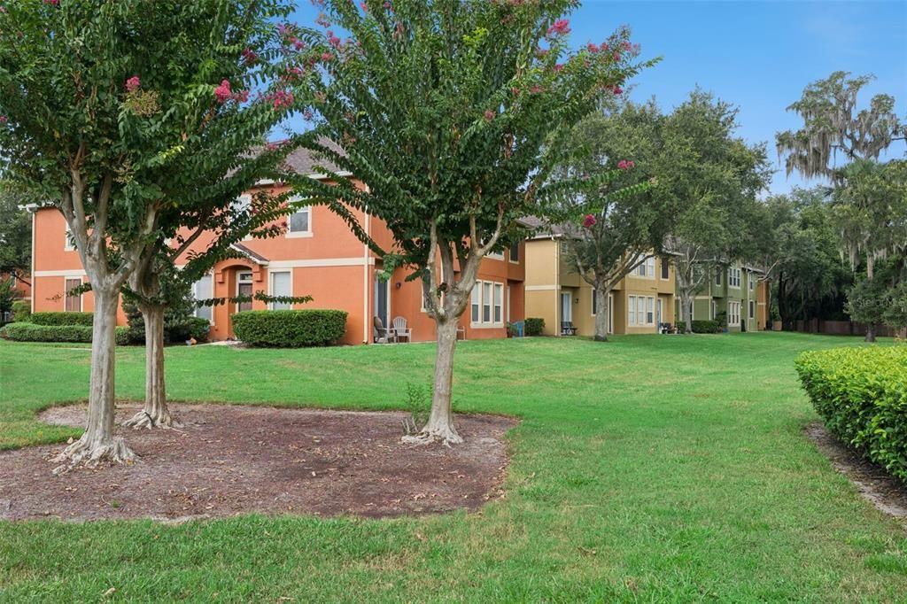 For Sale: $255,000 (2 beds, 2 baths, 1214 Square Feet)